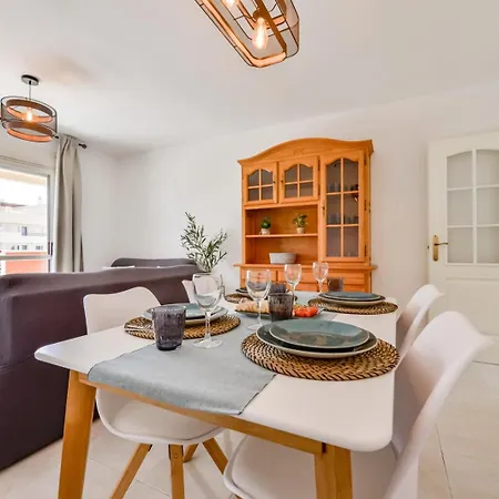 Apartamento Beachfront 36 *